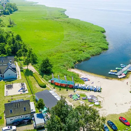 Dhh Przystan A 6 Hébergement de vacances Dziwnówek